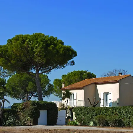 A L'oree Des Vignes Guest house