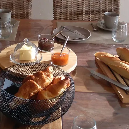 A L'oree Des Vignes Pensjonat